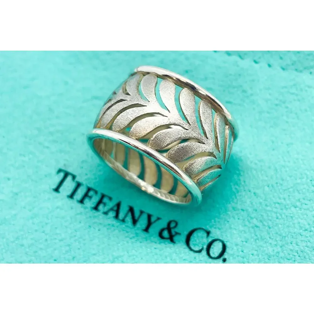 Tiffany & Co. Paloma Picasso Villa Palm Leaf Wide Silver Ring Band Size 4.75